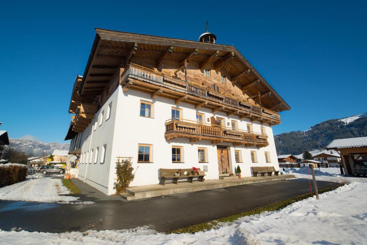 Ferienwohnung Huberhof Oberndorf in Tirol Esterno foto